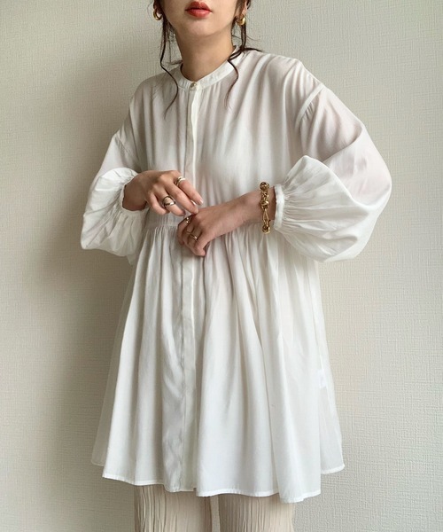 Re:EDIT(リエディ)の「ボリュームスリーブチュニックブラウス(シャツ/ブラウス・レディース・ブラック/アイボリー/グレー/ライム/ブルー/イエロー・MEDIUM/LARGE)」の15枚目の写真