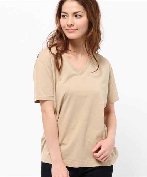 BEAUTY&YOUTH UNITED ARROWS（ビューティーアンドユースユナイテッドアローズ）の「BYTU コットンバイオVネック Tシャツ◆（Tシャツ/カットソー・レディース・ホワイト/ブラック/ベージュ/コバルトブルー・フリー）」の4枚目の写真