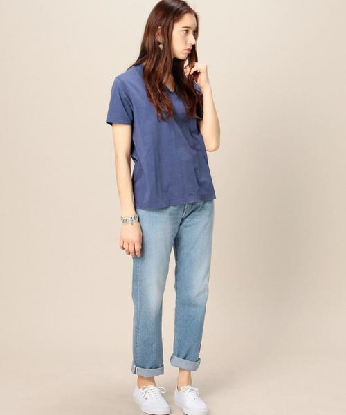 BEAUTY&YOUTH UNITED ARROWS（ビューティーアンドユースユナイテッドアローズ）の「BYTU コットンバイオVネック Tシャツ◆（Tシャツ/カットソー・レディース・ホワイト/ブラック/ベージュ/コバルトブルー・フリー）」の12枚目の写真
