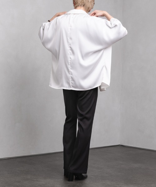 Adoon plain（アドーンプレーン）の「【Adoon plain】アソートドルマンスリーブシャツ（シャツ/ブラウス・メンズ・ホワイト/ブラック/グリーン/ブルーグレー・MEDIUM/LARGE）」の5枚目の写真