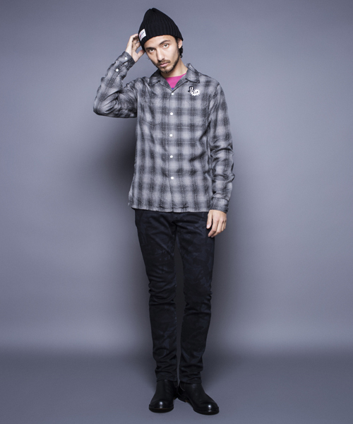 HYSTERIC GLAMOUR（ヒステリックグラマー）の「EVIL WOMAN刺繍 長袖オープンカラーSH（シャツ/ブラウス・メンズ・レッド系その他/グリーン系その他/グレー系その他・MEDIUM/SMALL/LARGE）」の9枚目の写真