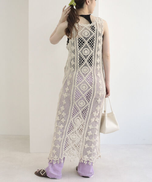 fredy emue(フレディエミュ)の「レース編みロングジレワンピース(ワンピース・レディース・ライトブルー/アイボリー/チャコールグレー・38)」の6枚目の写真