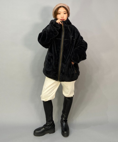 BILLABONG（ビラボン）の「BILLABONG/ビラボン  ビッグシルエット/オーバーサイズ/ボアフルジップジャケット   BC014-758（ムートンコート・レディース・ホワイト/ブラック/グリーン・M/L）」の16枚目の写真