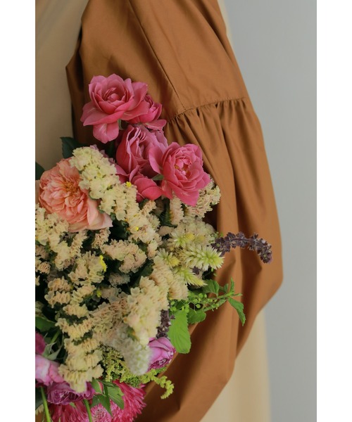 onetome（ワントゥーミー）の「ボリュームスリーブシャツ（シャツ/ブラウス・レディース・ベージュ/ブラウン/ピンク・FREE）」の10枚目の写真