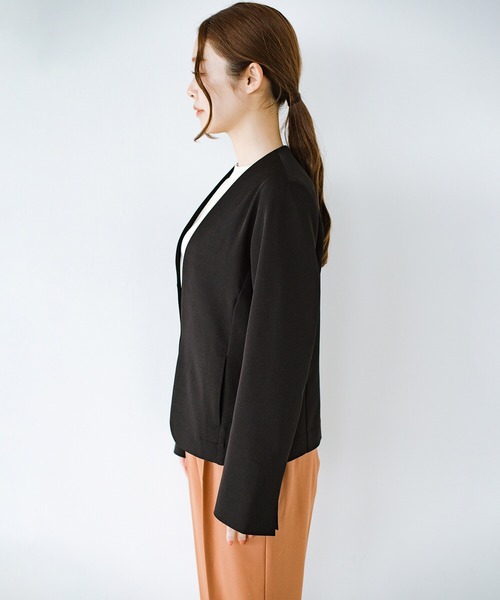 haco!(ハコ)の「これさえあればきちんとシーンも急な雨も怖くない!撥水加工のフォーマル裏地付きジャケット・パンツ2点セット by que made me(スーツセット・レディース・グレー/ネイビー/ブラック・LARGE/X-LARGE/SMALL/MEDIUM)」の8枚目の写真