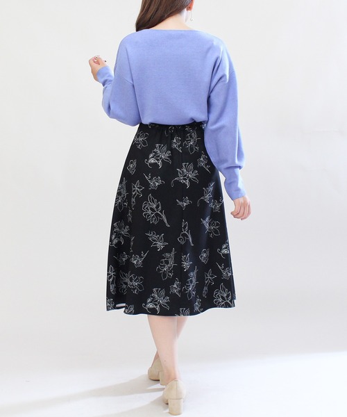 TRUDEA(トルディア)の「線描きプリントスカート(スカート・レディース・ブラック/ブラウン/アイボリー・MEDIUM/SMALL)」の20枚目の写真