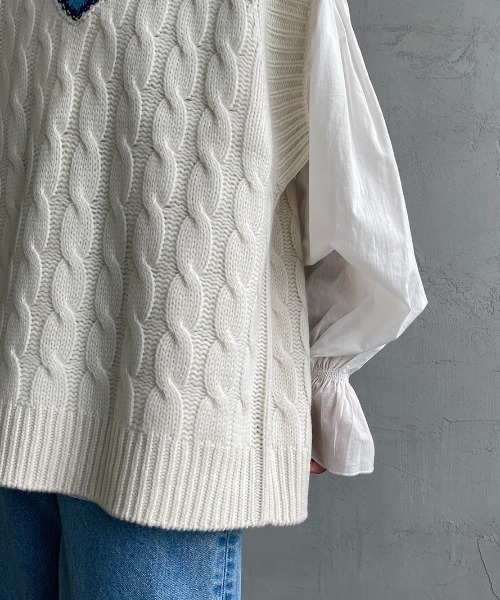 THE SHINZONE（ザ　シンゾーン）の「[THE SHINZONE/ザ シンゾーン] チルデン Vネックニットベスト（ベスト・レディース・ホワイト/グリーン・F）」の20枚目の写真