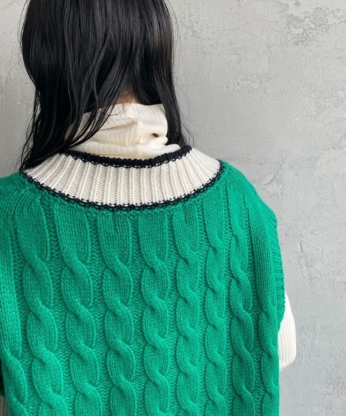 THE SHINZONE（ザ　シンゾーン）の「[THE SHINZONE/ザ シンゾーン] チルデン Vネックニットベスト（ベスト・レディース・ホワイト/グリーン・F）」の14枚目の写真
