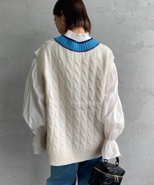 THE SHINZONE（ザ　シンゾーン）の「[THE SHINZONE/ザ シンゾーン] チルデン Vネックニットベスト（ベスト・レディース・ホワイト/グリーン・F）」の3枚目の写真