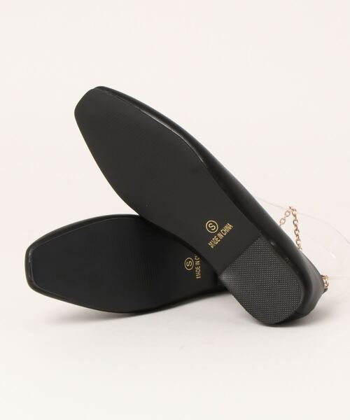 Fabby fabby(ファビィーファビィー)の「アンクル金具付きスクエアフラットシューズ(ドレスシューズ・レディース・ブラウン/ブラック/ベージュ/オフホワイト・LARGE/MEDIUM/SMALL)」の6枚目の写真