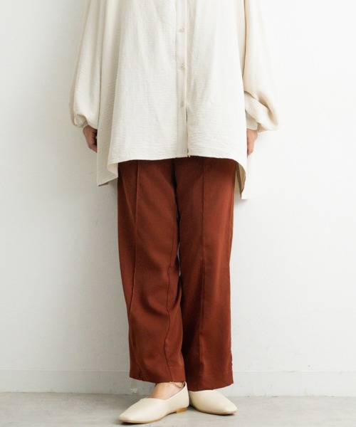 Fabby fabby(ファビィーファビィー)の「アンクル金具付きスクエアフラットシューズ(ドレスシューズ・レディース・ブラウン/ブラック/ベージュ/オフホワイト・LARGE/MEDIUM/SMALL)」の12枚目の写真