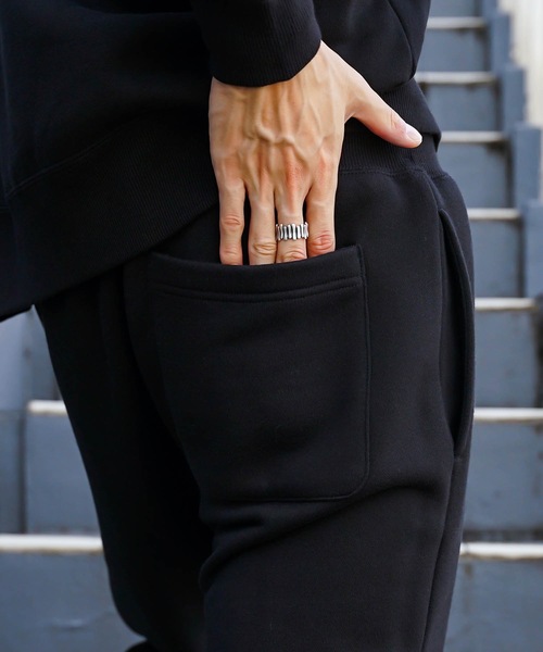 Champion（チャンピオン）の「【CHAMPION/チャンピオン】裏起毛スウェットパンツ テーパードシルエット 裾口リブ仕様　 サスティナブル素材（スウェットパンツ・メンズ・ブラック/ネイビー/杢グレー/ダークグリーン・X-LARGE/LARGE/MEDIUM）」の11枚目の写真