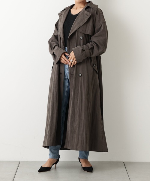 OUVRAGE CLASSE（ウヴラージュクラス）の「オーバートレンチコート（トレンチコート・レディース・ベージュ/モカ・FREE）」の6枚目の写真