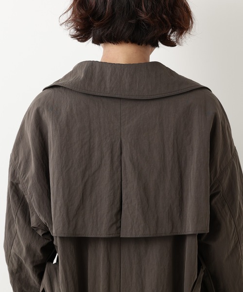 OUVRAGE CLASSE（ウヴラージュクラス）の「オーバートレンチコート（トレンチコート・レディース・ベージュ/モカ・FREE）」の20枚目の写真