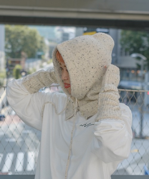 Kastane（カスタネ）の「【UNISEX】SIXSENCE FLOWERロンT（Tシャツ/カットソー・レディース・オフホワイト/ブラック・M/XL）」の7枚目の写真