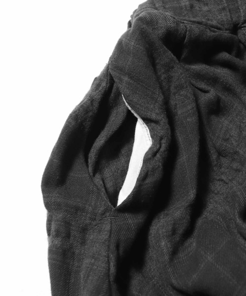 HARVESTY（ハーベスティ）の「HARVESTY/ハーベスティ イージーカルメンスカートシュリンク ロングスカート（スカート・レディース・ブラック/オリーブ/アイボリー・2/1）」の4枚目の写真