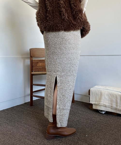 LE MORE（リモア）の「ミックスヤーンペンシルニットスカート（スカート・レディース・ブラック/ベージュ/グリーン・FREE）」の11枚目の写真