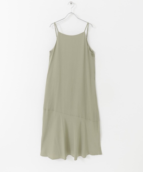 URBAN RESEARCH（アーバンリサーチ）の「ヘム切替キャミワンピース（ワンピース・レディース・ブラック/ベージュ・FREE）」の17枚目の写真