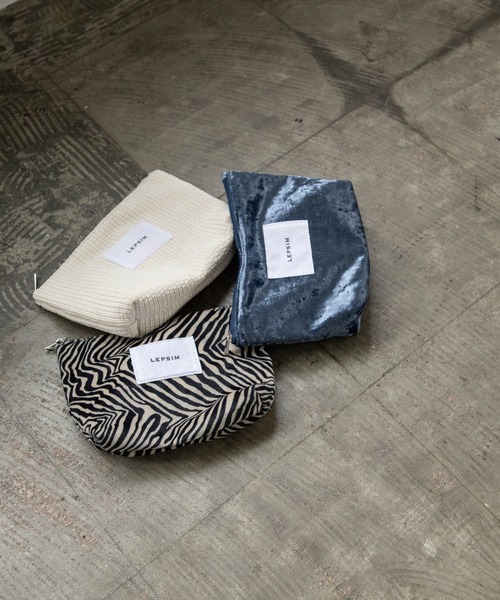LEPSIM（レプシィム）の「アソートフナガタポーチ　162533（ポーチ・レディース・ゼブラ/アイボリー/ブルー・ONE SIZE）」の15枚目の写真