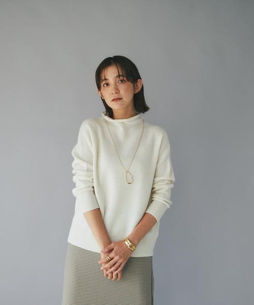 RIVE DROITE(リヴドロワ)の「小山田早織さんスタイリング/ウール100ボトルネックニット(ニット/セーター・レディース・グレー/ブルー/オレンジ/オフホワイト/パープル/グリーン系その他/ベージュ・FREE)」の8枚目の写真