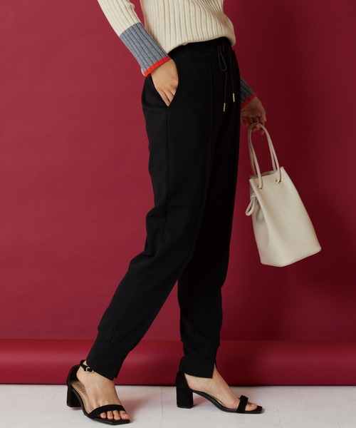 LAVEANGE（ラビアンジェ）の「スリットジョガーパンツ（その他パンツ・レディース・ブラウン/ブラック・3L/L/4L/M/LL）」の14枚目の写真