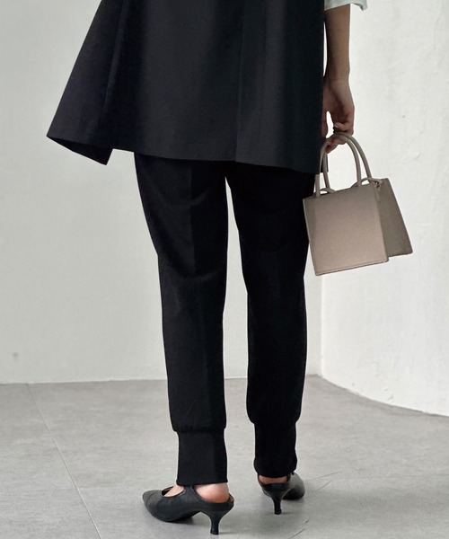 LAVEANGE（ラビアンジェ）の「スリットジョガーパンツ（その他パンツ・レディース・ブラウン/ブラック・3L/L/4L/M/LL）」の6枚目の写真