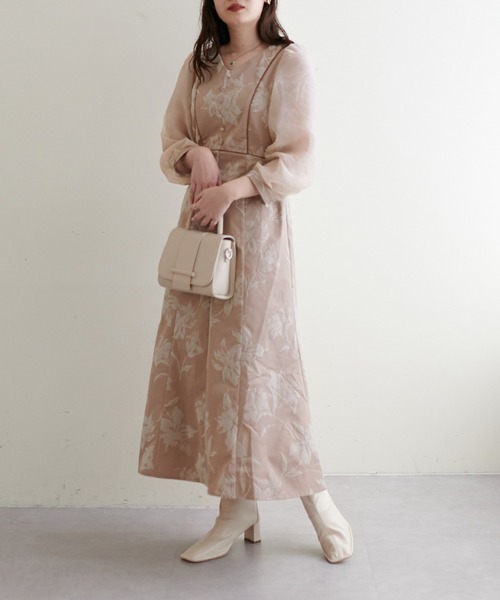 natural couture（ナチュラルクチュール）の「オケージョン対応　大花フロッキーワンピース（ドレス・レディース・ベージュ/ブラック・FREE）」の13枚目の写真