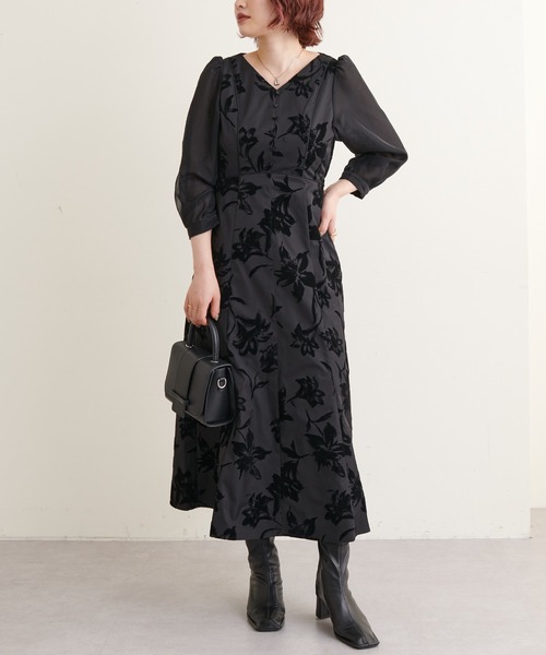 natural couture（ナチュラルクチュール）の「オケージョン対応　大花フロッキーワンピース（ドレス・レディース・ベージュ/ブラック・FREE）」の17枚目の写真