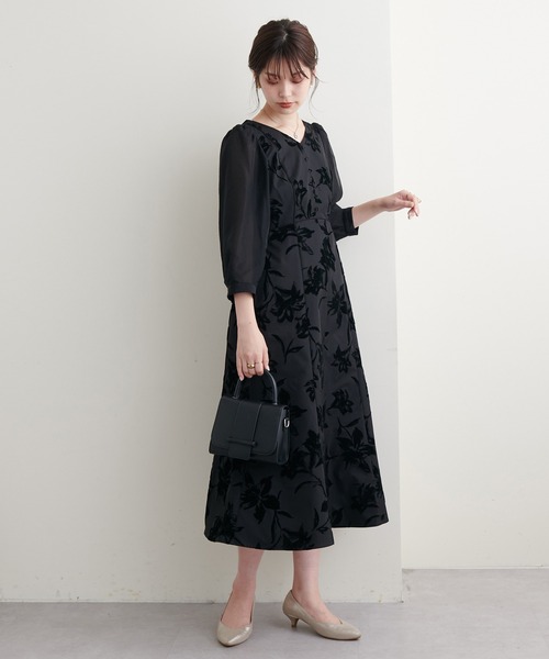 natural couture（ナチュラルクチュール）の「オケージョン対応　大花フロッキーワンピース（ドレス・レディース・ベージュ/ブラック・FREE）」の21枚目の写真