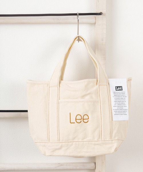 Lee(リー)の「【Lee/リー】ワンポイント刺繍 ヴィヴィットカラー キャンバス ミニトートバッグ/エコバッグ(トートバッグ・レディース・ブラック/オフホワイト/レッド/ピンク/グリーン/ブルー/マスタード・ONE SIZE)」の2枚目の写真