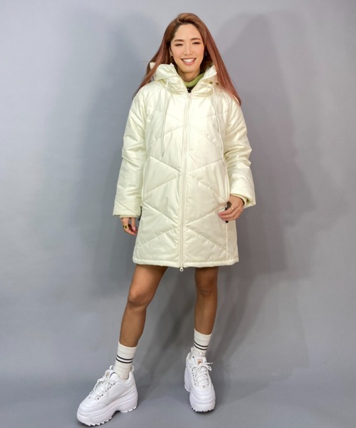 RUSTY（ラスティ）の「RUSTY/ラスティー  ルーズシルエット/ダウンジャケット   952208（ナイロンジャケット・レディース・ブラック/ホワイト・L/M）」の5枚目の写真