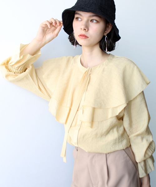 GeeRA（ジーラ）の「柔らかストライプ柄フリルブラウス（シャツ/ブラウス・レディース・イエロー/パープル/オフホワイト・X-LARGE/SMALL/LARGE/MEDIUM）」の20枚目の写真