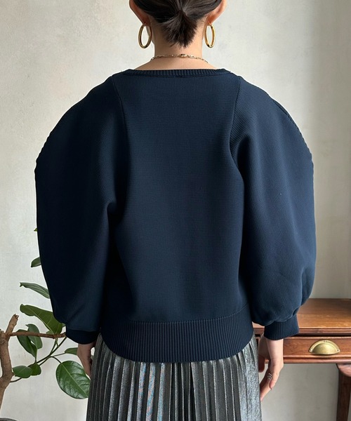 DouDou(ドゥドゥ)の「【WEB限定】ボリュームパフニット(ニット/セーター・レディース・ネイビー/オフホワイト/ピンク・FREE)」の6枚目の写真