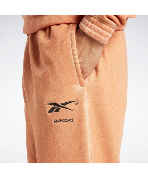 Reebok（リーボック）の「バスケットボール パンツ / BB BASKETBALL BI-DYE PANT（スウェットパンツ・メンズ・ブラック/オレンジ・MEDIUM/LARGE/X-LARGE/XX-LARGE/SMALL）」の3枚目の写真