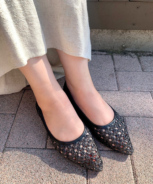 Bridget Birkin(ブリジットバーキン)の「【Bridget Birkin】編みメッシュフラットシューズ(531500)(パンプス・レディース・イエロー/ホワイト/キャメル/ブラック・23.5/24/23/24.5/22.5)」の3枚目の写真