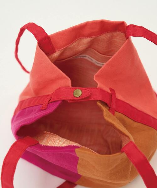 conges payes ADIEU TRISTESSE(コンジェ ペイエ アデュートリステス)の「配色ミニトート(ショルダーバッグ・レディース・チェック/ピンク・FREE)」の9枚目の写真