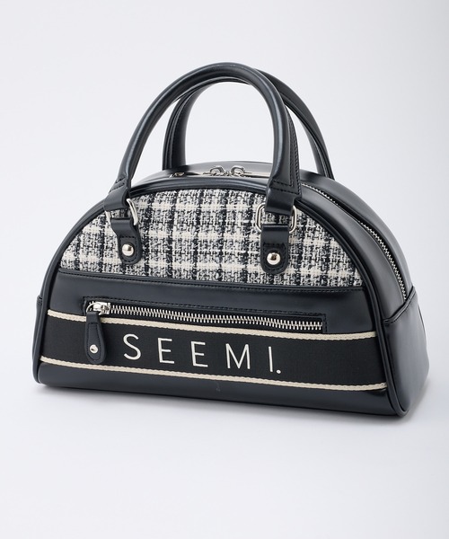 Seemi. byNICECLAUP（ シーミーバイナイスクラップ）の「【 Seemi】Seemi.ボーラーBag（ボストンバッグ・レディース・アイボリー/ブラック・FREE）」の2枚目の写真