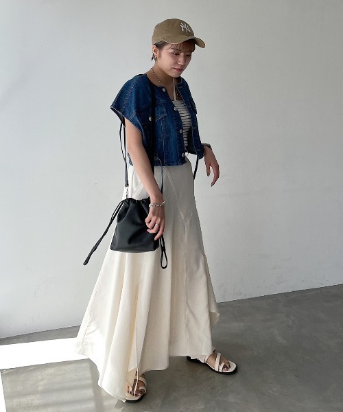 PAGEBOY(ページボーイ)の「リネンライクボリュームスカート(スカート・レディース・オフホワイト/ブルー/ブラック・FREE)」の12枚目の写真