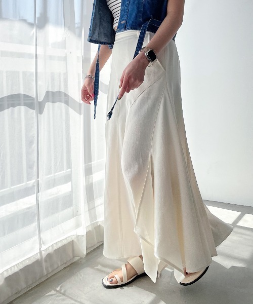 PAGEBOY(ページボーイ)の「リネンライクボリュームスカート(スカート・レディース・オフホワイト/ブルー/ブラック・FREE)」の8枚目の写真