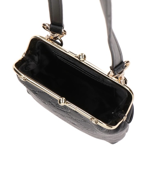 Maison de FLEUR（メゾンドフルール）の「モノグラムがまぐちポシェット（スマホグッズ・レディース・ピンク/ブラック・FREE）」の17枚目の写真