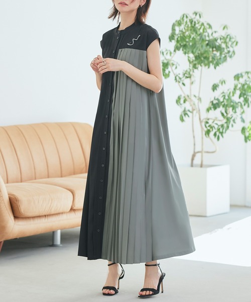 RUIRUE BOUTIQUE（ルイルエブティック）の「プリーツパネル・フレンチスリーブ ロングワンピース（ワンピース・レディース・ブラック/ブラック×ブルー/ブラック×ベージュ/ブラック×カーキ/ロイヤルブルー/ブラック×ピンク・S/M/L/LL/3L/4L/5L）」の8枚目の写真