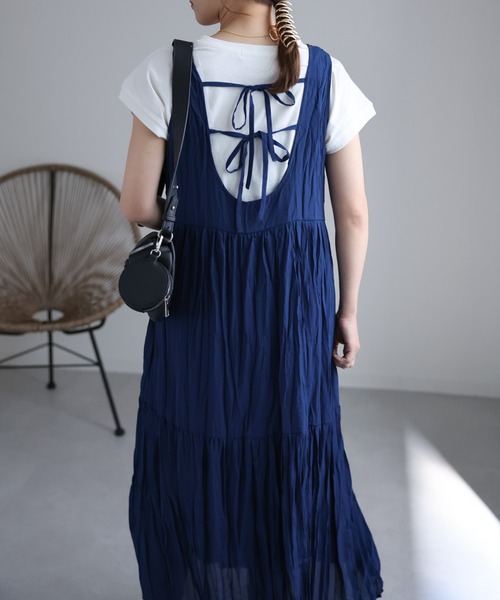 ap retro（アプレトロ）の「シアークリンクルワンピース / バックリボン（ワンピース・レディース・グリーン/ブラック/ブルー/オフホワイト・FREE）」の4枚目の写真