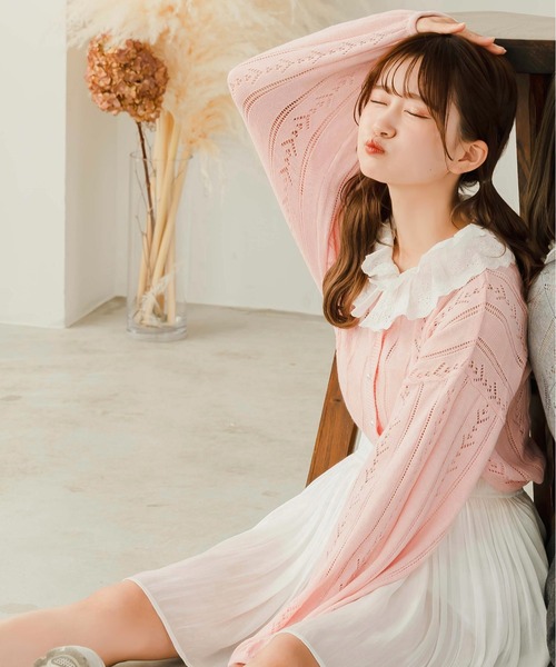 apres jour by あかちゃす（アプレジュールバイアカチャス）の「【あかちゃすコラボアイテム】コットンレースフリルニットカーデ【ZOZOTOWN限定アイテム】（カーディガン/ボレロ・レディース・グレー/レッド/ピンク・フリー/X-LARGE）」の8枚目の写真