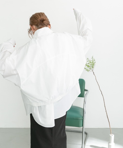 KBF(ケイビーエフ)の「BACKレイヤードシャツ(シャツ/ブラウス・レディース・ネイビー/ホワイト/ブルー・ONE)」の9枚目の写真