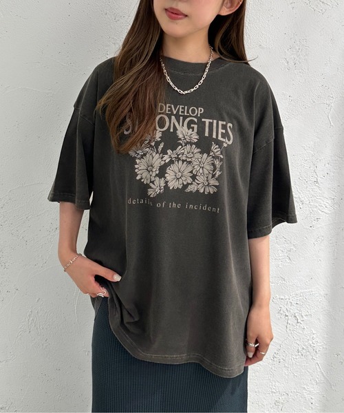apres jour mignon（アプレジュールミニョン）の「ピグメントヴィンテージライクロックTシャツ2【ZOZOTOWN限定アイテム】（Tシャツ/カットソー・レディース・ピンク/ネイビー/その他/ブラウン系その他/ブラック系その他2/ブラック系その他・X-LARGE/フリー）」の8枚目の写真