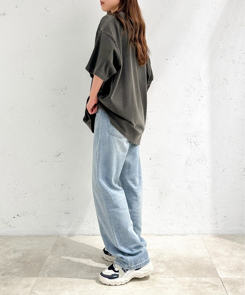 apres jour mignon（アプレジュールミニョン）の「ピグメントヴィンテージライクロックTシャツ2【ZOZOTOWN限定アイテム】（Tシャツ/カットソー・レディース・ピンク/ネイビー/その他/ブラウン系その他/ブラック系その他2/ブラック系その他・X-LARGE/フリー）」の19枚目の写真