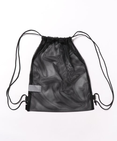 PUMA（プーマ）の「PUMA プーマ ユニセックス サッカー メッシュ ジムサック 16L（ボストンバッグ・メンズ・ブラック×ホワイト・フリー）」の3枚目の写真