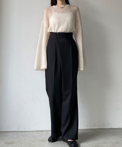 Louere(ルエレ)の「ダブルボタンラップパンツ(その他パンツ・レディース・アイボリー/ダークグレー/ブラック・SMALL/MEDIUM/X-LARGE/LARGE)」の4枚目の写真