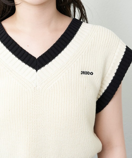 Chico（チコ）の「短丈バイカラーニットベスト（ベスト・レディース・アイボリー/ブラック/ブラック系その他/ホワイト系その他・FREE）」の18枚目の写真