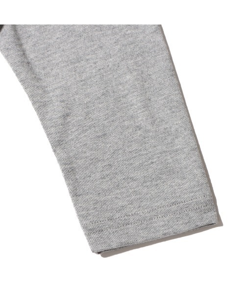 THE NORTH FACE（ザノースフェイス）の「THE NORTH FACE BABY L/S COTTON ROMPERS / ザ・ノース・フェイス ベビー ロングスリーブ コットン ロンパース（ロンパース・キッズ・ピンク/グレー/オリーブ・80/70）」の5枚目の写真